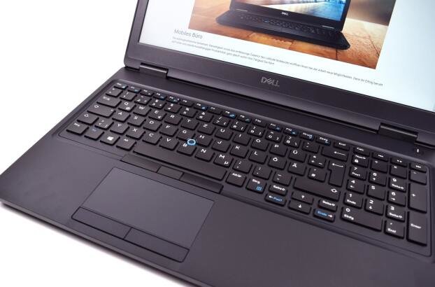 Laptop Refurbished Dell Latitude 5590 i5-8350U